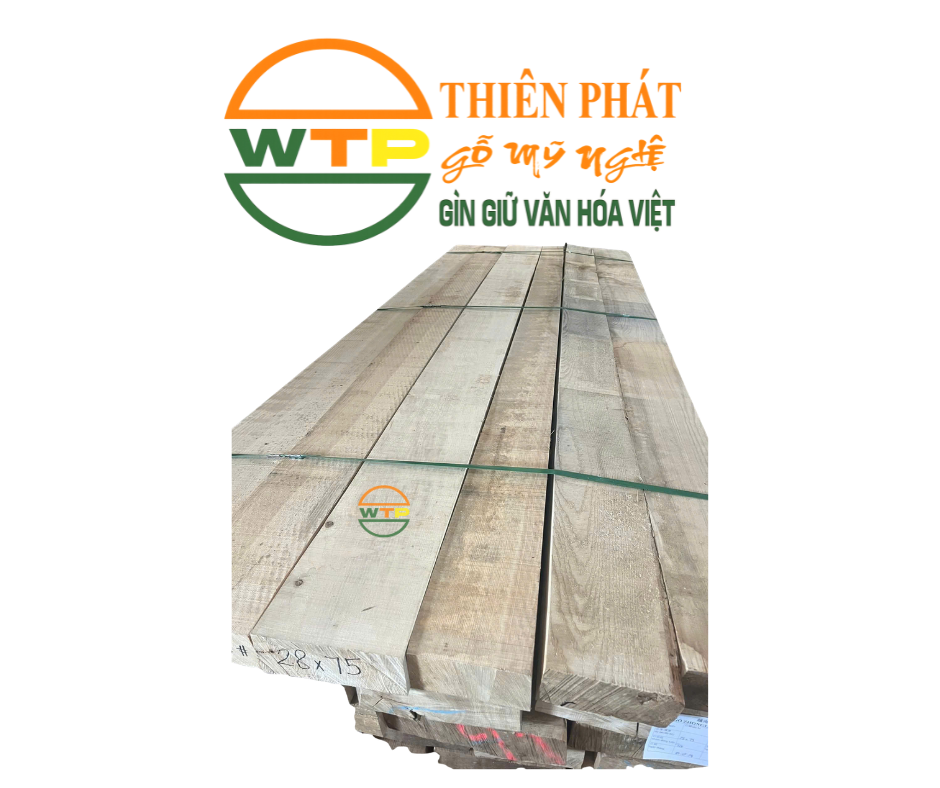 Comparing Ash and Oak wood grains to help customers choose.